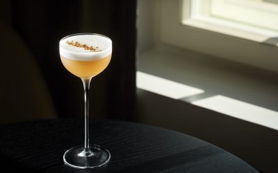 NH_Collection_Helsinki_Grand_Hansa_Gastronomy_Kupoli_bar_detail_cocktail_bee_waxed_sidecar